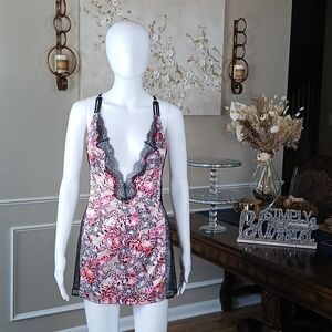 Victoria's Secret Sexy Butterfly Satin Floral Lace Slip Nightdress Small